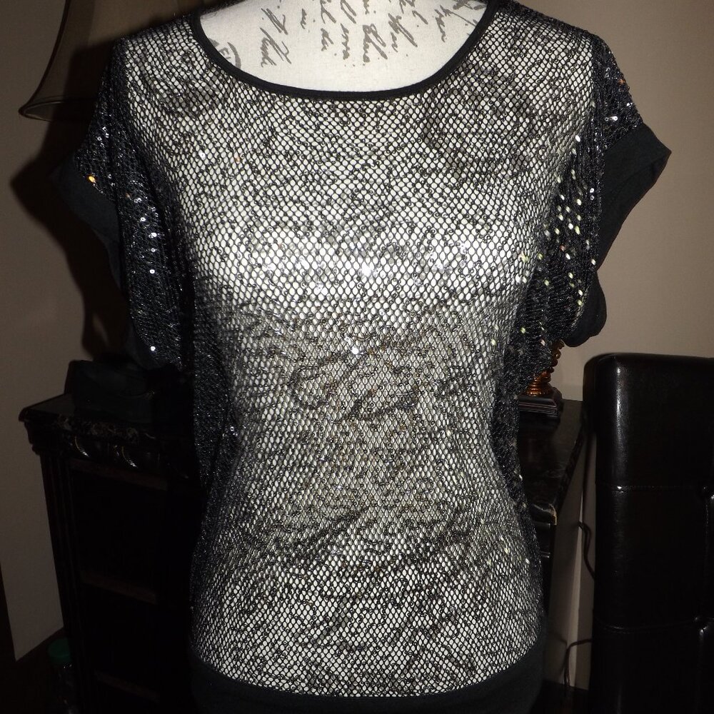 Women's Studio Y black sequin top size small